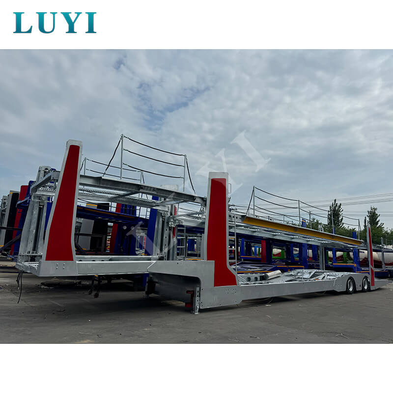 Ein neuer Maßstab für effizienten grenzüberschreitenden Transport: Zweiachsige Doppeldecker-Autotransporter stärken die Logistikkooperation zwischen China und dem Libanon