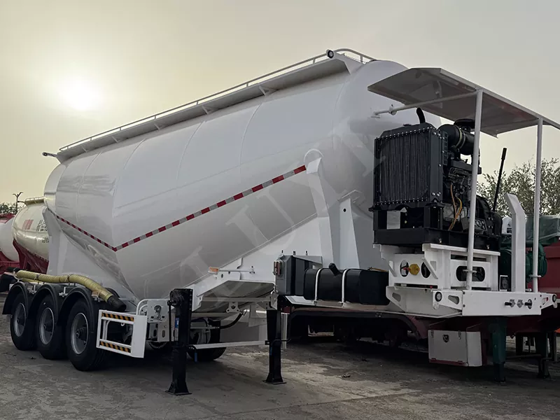 3 Achse 35 Kubikzement Tanker