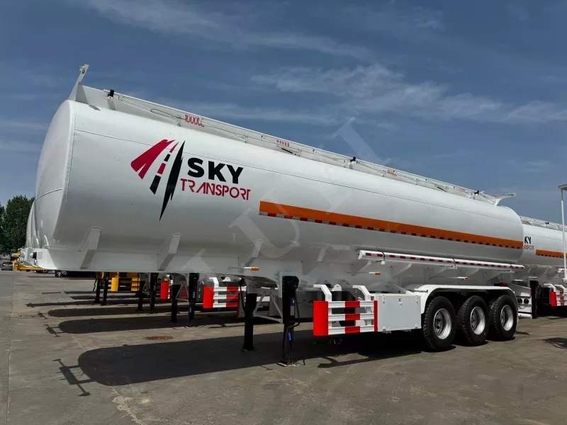 3 Achsen 40000 Liter Kohlenstoffstahl -Tankanhänger